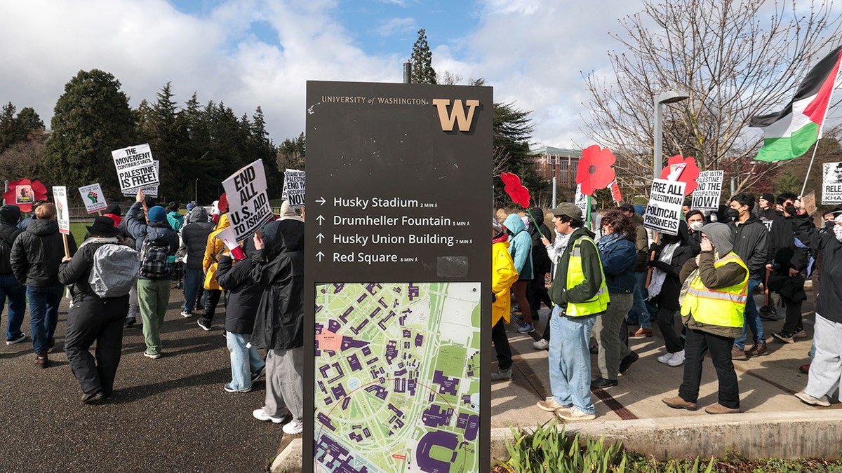 A pro-palestinian protest at the University of Washington.