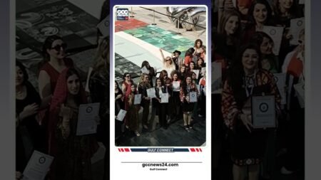 50 Artists, 216 Canvases: UAE National Day Collective Flag Painting | Phoenix Art Group 2025