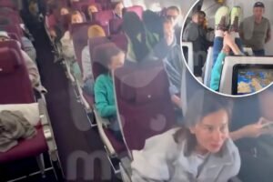 Plane passenger stages temper tantrum by using neighbor’s seat as footrest: ‘People are going mad’ Plane passenger stages temper tantrum by using neighbor’s seat as footrest: ‘People are going mad’