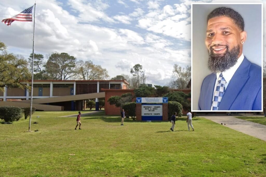 School counselor found dead after allegedly sending flirty texts to 14-year-old former student School counselor found dead after allegedly sending flirty texts to 14-year-old former student