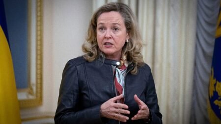 EIB spending on security and defence quadrupled to €4bn in 2025 EIB spending on security and defence quadrupled to €4bn in 2025