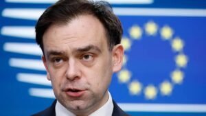 ‘It’s better for Poland to stay with the złoty,’ Polish FM says