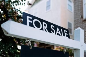 Looking at the current housing market: Is now a good time to buy a house?