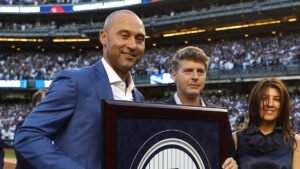 Derek Jeter defends Yankees owner Hal Steinbrenner amid growing fan criticism of team’s title drought