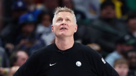 Steve Kerr says immigration should be addressed by Congress, claims feds ‘taking 5-year-old kindergartners’