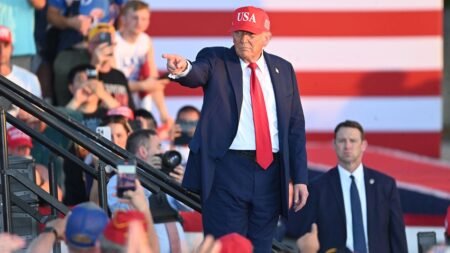 Trump hits the road to sell economic wins, as Republicans brace for high-stakes midterm showdown