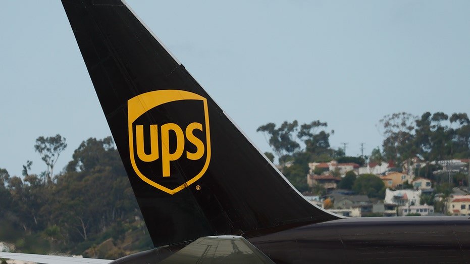 ups logo on plane