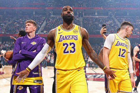 LeBron James Tears Up In Cavs Return, Lakers Still Waiting On An Apology