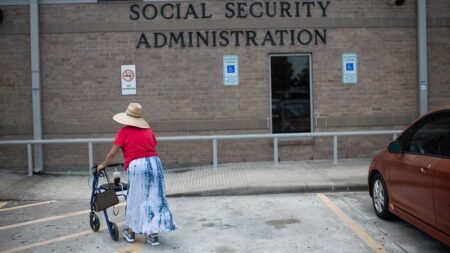 Some Social Security beneficiaries to receive payments early for February and March Some Social Security beneficiaries to receive payments early for February and March