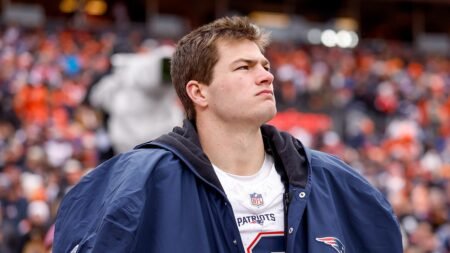 Patriots’ Drake Maye misses practice with injury, illness just 9 days before Super Bowl Patriots’ Drake Maye misses practice with injury, illness just 9 days before Super Bowl