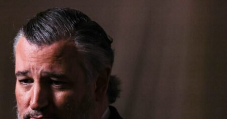 Thirsty Ted Cruz Desperately Chased Down Nicki Minaj for Photo at Trump Accounts Event