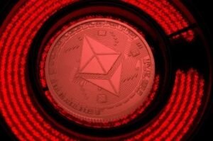 Bloomberg Senior Analyst McGlone Reveals His Latest Prediction for Ethereum (ETH): “Get Ready for This Level!”