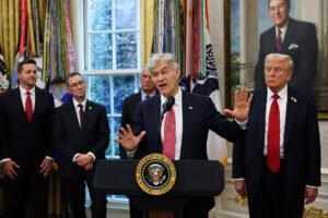 Medicare Official Defends Slim Hike in Reimbursements, Says Program Must Be Cost-Effective