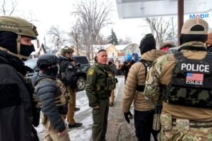 Minneapolis Mayor Says Some Federal Agents Will Start Leaving the City Minneapolis Mayor Says Some Federal Agents Will Start Leaving the City