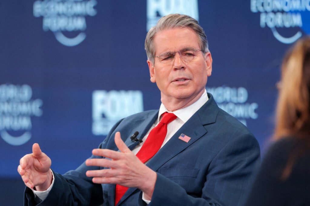 Trump Official Says Carney Shouldn’t ‘Pick Fight’ With US Going Into Free Trade Negotiations