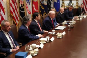 Trump Holds Cabinet Meeting; Tom Homan to Drawdown Ops in Minnesota