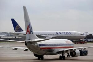 United and American Airlines hike up ticket prices at major US airport as rivalry heats up