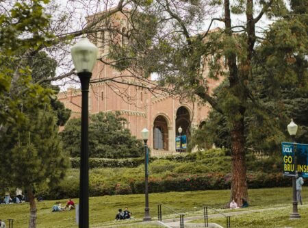 DOJ Backs Lawsuit Against UCLA Med School’s Race-Based Admissions