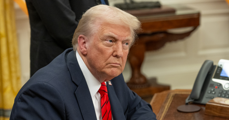 Watch Live: Donald Trump Signs Executive Order to Address Drug Addiction Watch Live: Donald Trump Signs Executive Order to Address Drug Addiction