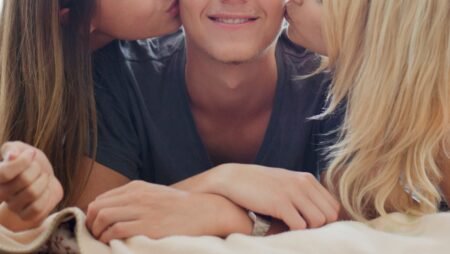 Kansas Woman’s Gut-Wrenching Story Of Her Husband & Girlfriend Kicking Her Out Of The Throuple